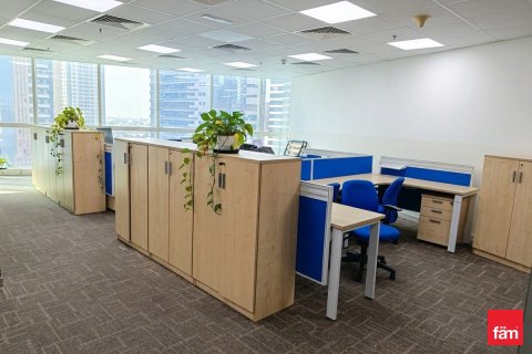 Office in Dubai 135 sq.m. № 109807