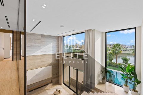 Villa à Dubai, 5 chambres, № 85625 - photo 9