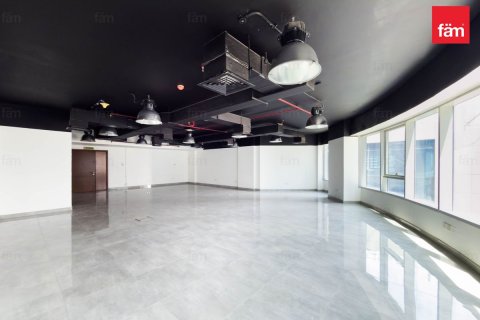 Bureau à Business Bay, Dubai, 105.7 m², № 133048