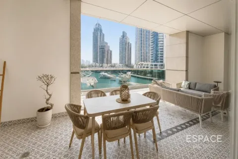Apartment in Dubai Marina, Dubai 2 bedrooms, 271 sq.m. № 123038