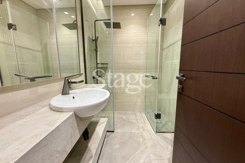 Apartment in NOBLES TOWER in Business Bay, Dubai 2 bedrooms, 111 sq.m. № 123037 - photo 11