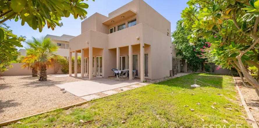 Villa en Saheel, Arabian Ranches, Dubai, 3 dormitorios, 309 m², № 122811