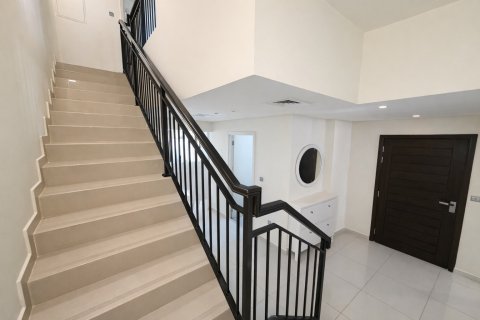 Townhouse in Dubai 3 bedrooms, 152 sq.m. № 139585 - photo 12
