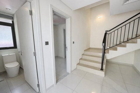 Townhouse in Dubai 3 bedrooms, 152 sq.m. № 139585 - photo 11