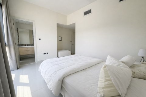 Townhouse in Dubai 3 bedrooms, 152 sq.m. № 139585 - photo 15