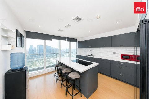 Apartment in Dubai 4 bedrooms, 333 sq.m. № 139583 - photo 14
