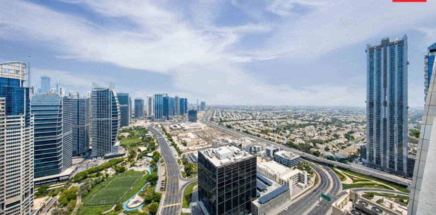 Apartment in Dubai 4 bedrooms, 333 sq.m. № 139583
