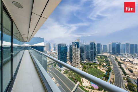 Apartment in Dubai 4 bedrooms, 333 sq.m. № 139583 - photo 9