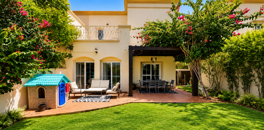 Villa à The Springs, Dubai, 3 chambres, 269.52 m², № 142270