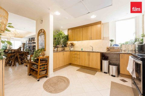Apartment in Dubai Marina, Dubai 3 bedrooms, 233.7 sq.m. № 124996 - photo 13