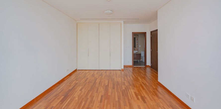 Apartment in DIFC, Dubai 3 bedrooms, 199.7 sq.m. № 124997