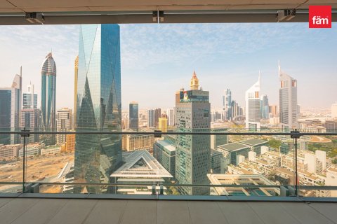 Apartment in DIFC, Dubai 3 bedrooms, 199.7 sq.m. № 124997 - photo 12
