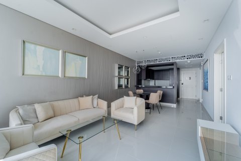 Apartment in Downtown Dubai (Downtown Burj Dubai), Dubai 1 bedroom, 85 sq.m. № 139685 - photo 2