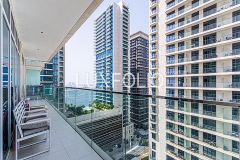 Снять в аренду квартиру в EMAAR Beachfront, Dubai Harbour, Дубай: 3 спальни, 195м², № 46232 - фото 9