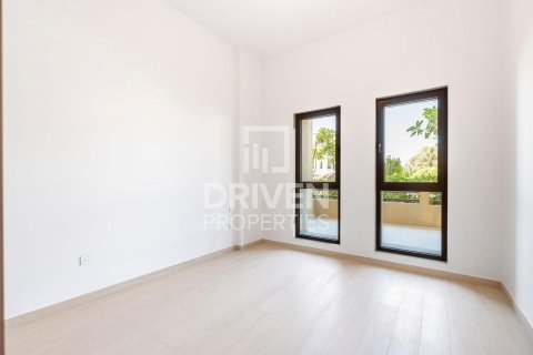 Apartamento en Umm Suqeim 3, Umm Suqeim, Dubai, 2 dormitorios, 133.87 m², № 136825 - foto 12