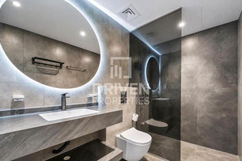 Снять в аренду таунхаус в District 12, Джумейра Вилладж Серкл, Дубай: 3 спальни, 146.42м², № 136828 - фото 12