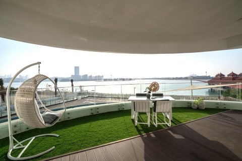 Appartement à Palm Jumeirah, Dubai, 1 chambre, 112 m², № 104649 - photo 3