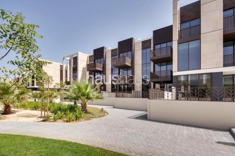 Villa in Jumeirah Bay Island, Jumeirah, Dubai 5 bedrooms, 540 sq.m. № 45079 - photo 11
