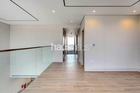 Villa in Jumeirah Bay Island, Jumeirah, Dubai 5 bedrooms, 540 sq.m. № 45079 - photo 8