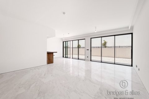 Villa in Tilal Al Ghaf, Dubai 4 bedrooms, 432 sq.m. № 101350 - photo 19