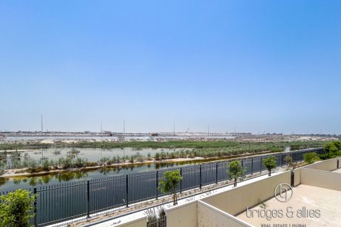 Villa in Tilal Al Ghaf, Dubai 4 bedrooms, 432 sq.m. № 101350 - photo 2