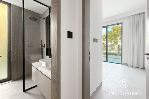 Villa in Tilal Al Ghaf, Dubai 4 bedrooms, 377 sq.m. № 101352 - photo 3