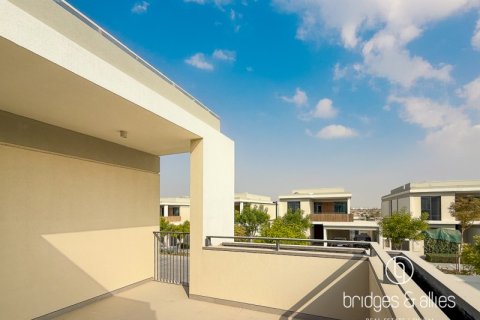 Villa in Tilal Al Ghaf, Dubai 4 bedrooms, 377 sq.m. № 101352 - photo 2