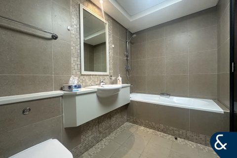 Apartamento en DIFC, Dubai, 2 dormitorios, 154 m², № 78727 - foto 10