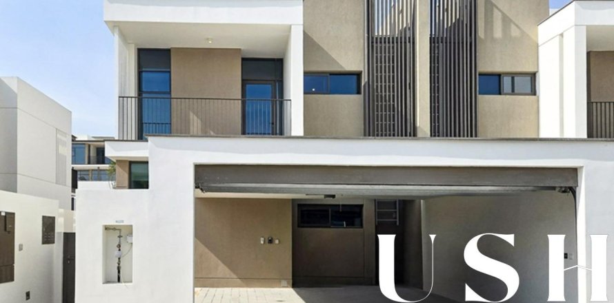 Villa en Al Furjan, Dubai, 4 dormitorios, 368 m², № 39524
