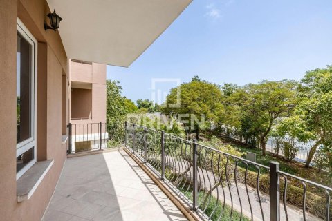Appartement à Motor City, Dubai, 2 chambres, 155.15 m², № 129645 - photo 9