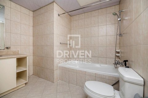 Appartement à Motor City, Dubai, 2 chambres, 155.15 m², № 129645 - photo 13