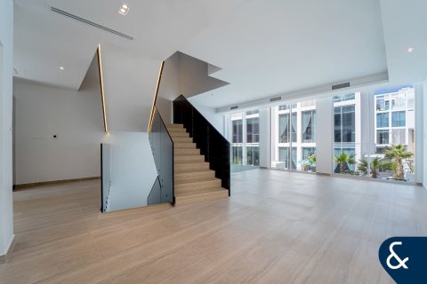 Villa en Al Barari, Dubai, 4 dormitorios, 459 m², № 91471 - foto 8