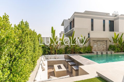Снять в аренду виллу в Harmony, Tilal Al Ghaf, Дубай: 5 спален, 416м², № 46343 - фото 2