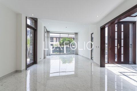 Снять в аренду виллу в Dubai Hills, Дубай Хилс Эстейт, Дубай: 6 спален, 1003м², № 46346 - фото 28