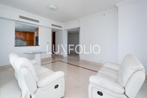 Снять в аренду квартиру в Emaar 6 Towers, Дубай Марина, Дубай: 2 спальни, 159м², № 46342 - фото 5