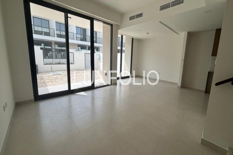 Townhouse in Town Square, Dubai 3 bedrooms, 189 sq.m. № 46428