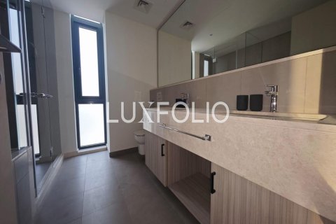 Снять в аренду виллу в Дубай Хилс Эстейт, Дубай: 3 спальни, 387м², № 46425 - фото 16