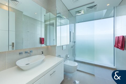 Apartment in Ashjar, Al Barari, Dubai 4 bedrooms, 639 sq.m. № 75352 - photo 9
