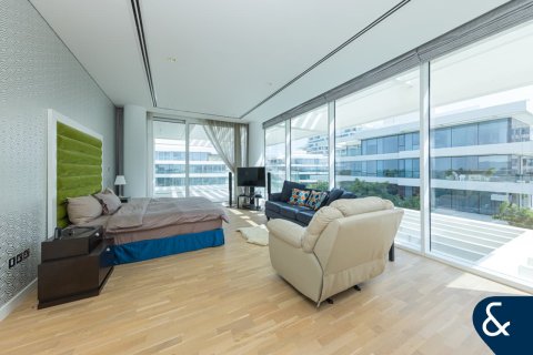 Apartment in Ashjar, Al Barari, Dubai 4 bedrooms, 639 sq.m. № 75352 - photo 12