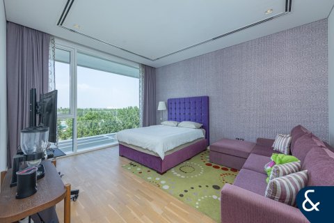 Apartment in Ashjar, Al Barari, Dubai 4 bedrooms, 639 sq.m. № 75352 - photo 8