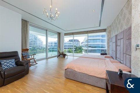 Apartment in Ashjar, Al Barari, Dubai 4 bedrooms, 639 sq.m. № 75352 - photo 4