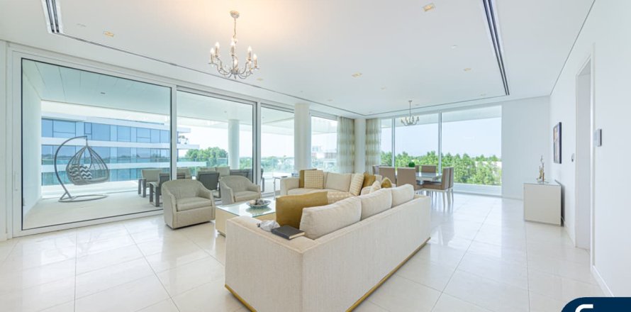 Apartment in Ashjar, Al Barari, Dubai 4 bedrooms, 639 sq.m. № 75352