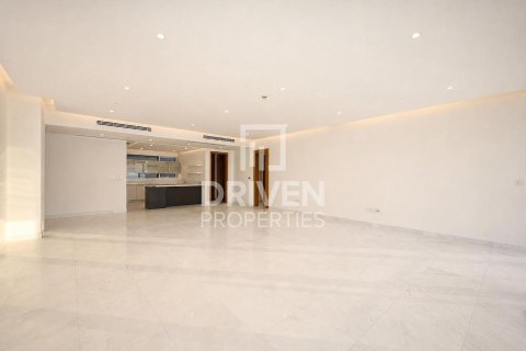 Apartment in Jumeirah Beach Residence, Dubai 4 bedrooms, 353.12 sq.m. № 142554 - photo 11