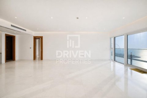 Apartment in Jumeirah Beach Residence, Dubai 4 bedrooms, 353.12 sq.m. № 142554 - photo 14