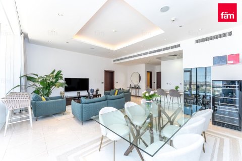 Apartamento en Palm Jumeirah, Dubai, 1 dormitorio, 120.4 m², № 109712 - foto 8