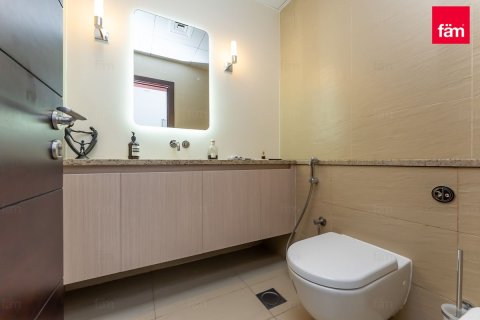 Apartamento en Palm Jumeirah, Dubai, 1 dormitorio, 120.4 m², № 109712 - foto 29