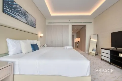 Apartment in Palm Jumeirah, Dubai 48 sq.m. № 123085 - photo 5