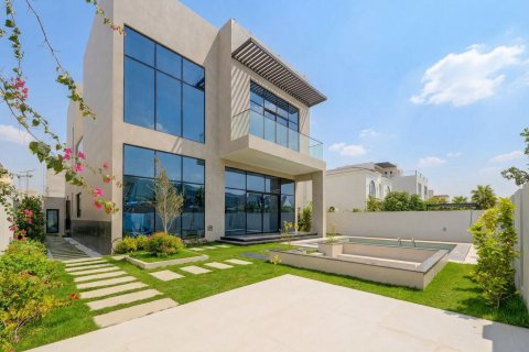 Villa in Jumeirah Park, Dubai 6 bedrooms, 775 sq.m. № 120423