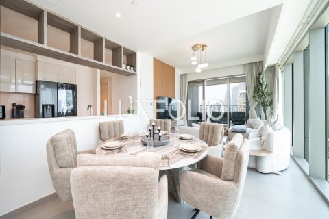 Appartement à Downtown Views II, Downtown Dubai (Downtown Burj Dubai), Dubai, 3 chambres, 160 m², № 45486