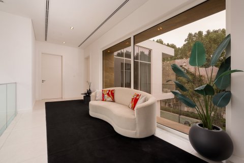 Villa en The Nest, Al Barari, Dubai, 4 dormitorios, 693.29 m², № 141154 - foto 11